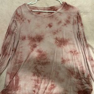 Soft and sexy long sleeve tie dye shirt